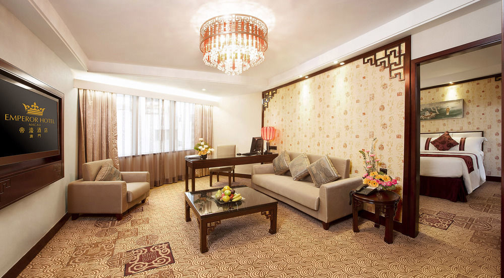 Emperor Hotel Макао Экстерьер фото
