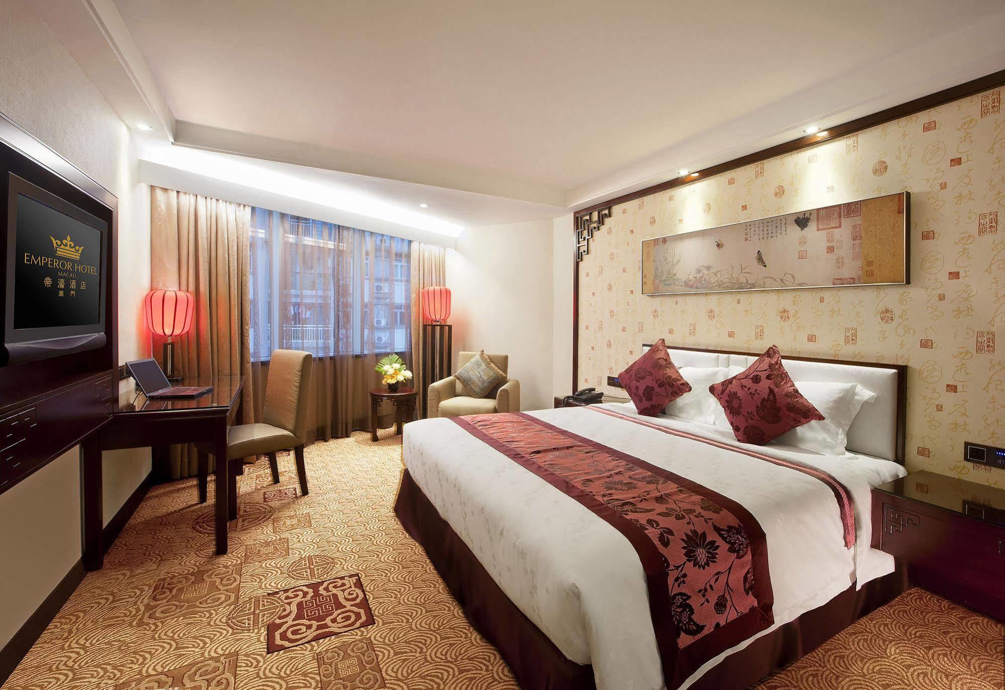 Emperor Hotel Макао Экстерьер фото